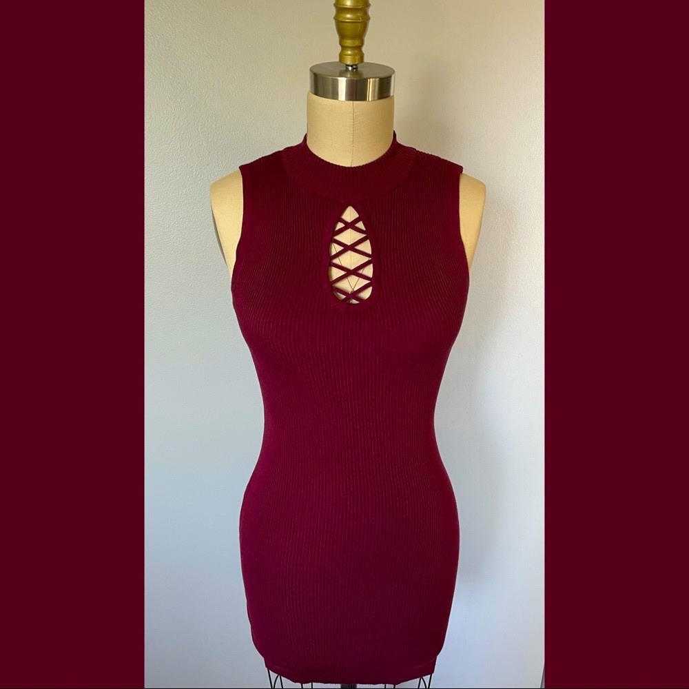 Ribbed peak-a-boo cut out dress